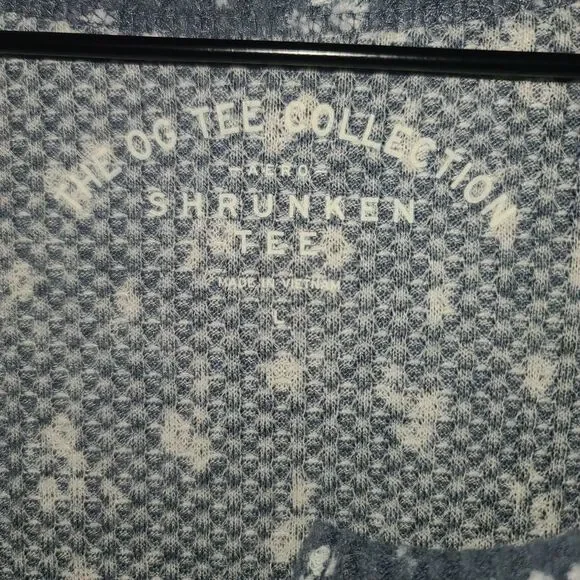 Aeropostale Long Sleeve Floral Shrunken Tee Size L - Picture 4 of 8